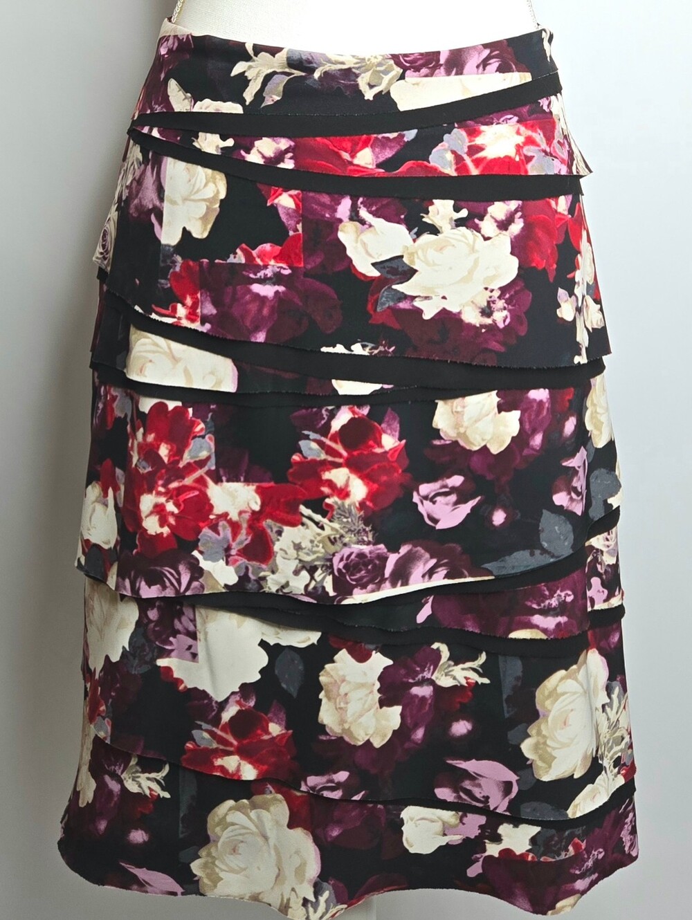 White House Black Market Floral Tiered Ruffle A-Line Skirt NWOT‎ 10
